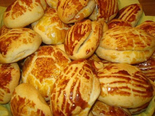 Karaköy Poğaçası Tarifi ve Malzemeleri