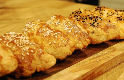 Kıymalı Poğaça Tarifi ve Malzemeleri