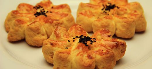 Mayasız Sütlü Poğaça Tarifi ve Malzemeleri