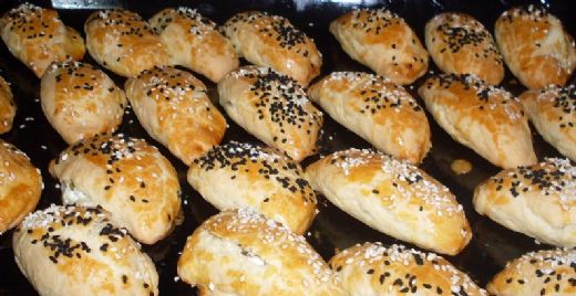 Yoğurtlu Poğaça Tarifi ve Malzemeleri